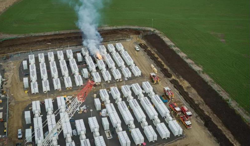 特斯拉最大儲能電池火災(zāi)起火原因查明！因冷卻液泄漏